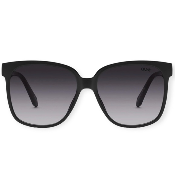 QUAY Wide Awake Sunglasses Black Frame Black Gradient Lenses Oversized NWT - Picture 2 of 7